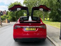 TESLA MODEL X