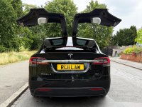 TESLA MODEL X