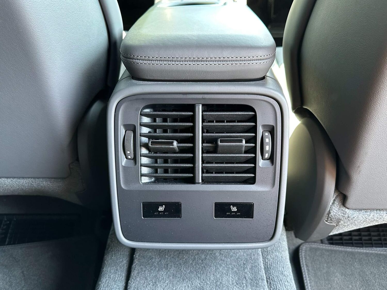 Used PORSCHE TAYCAN 2021 Blue in Croydon, Surrey Synergy Motors